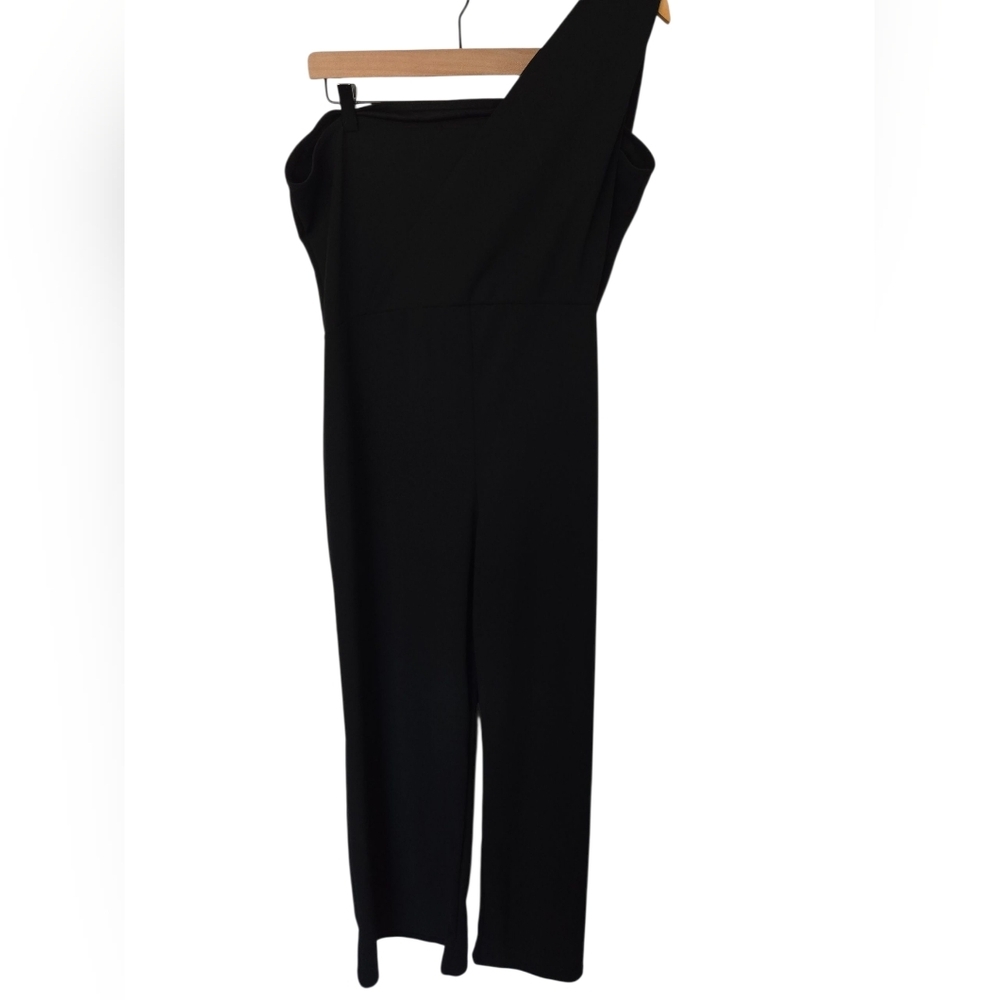 NWT PrettyLittleThing Black One-Shoulder Cocktail Gown Size 18 - Picture 3 of 10